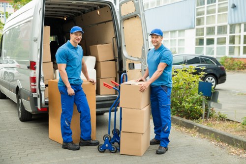 Same-day removals support for flats and homes in Crystal Palace